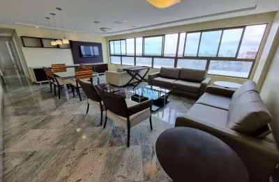 Apartamento à venda com 172m², 4 dormitórios (sendo 3 suítes), sala ampla, dep. completa , 3 vagas