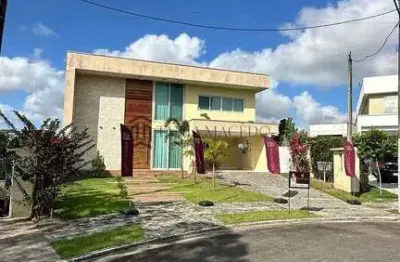 Casa à venda com 422m², 4 suítes, 1 quarto /escritório, 1 quarto dependência suíte, 4 vagas,  alpha