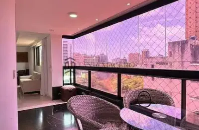 Apartamento à venda com 230m², 05 dormitórios, sendo 02 suítes, sala ampla, área serviço, 4 vagas,