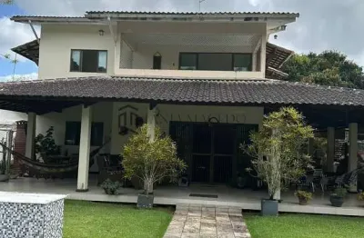 Casa à venda com 364m², 4 suítes, a suíte master possui varanda, sala ampla,  aldeia dos camarás, c