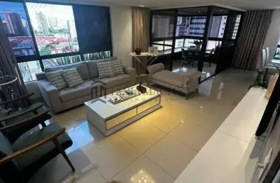 Apartamento 1 por andar, são 4 dormitórios sendo 2 suites, andar alto, proximo ao parque das graças