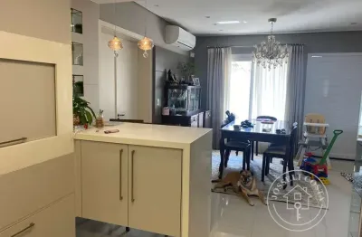 Casa com 3 quartos à venda na rua marlene  marzotto, 60, nossa senhora da saúde, caxias do sul, 182 m2 por r$ 1.500.000