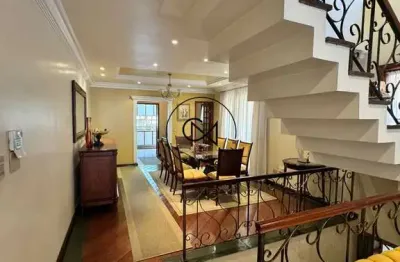 Sobrado espaçoso com 4 quartos à venda com 223m² - bela aliança