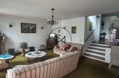 Sobrado comercial para venda na Vila Madalena ao lado do Metrô!!