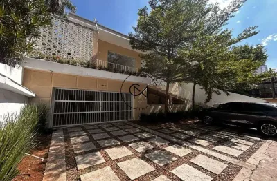 Casa comercial -12 salas - elevador e 8 vagas - coração do pacaembu