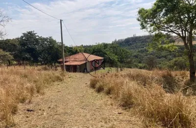 Sítio à venda em porangaba, sp, 38 mil m2 com 2 casas e lago