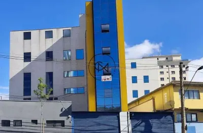 Aluga-se prédio comercial, na av. nossa senhora do sabará, vagas para 15 carros.