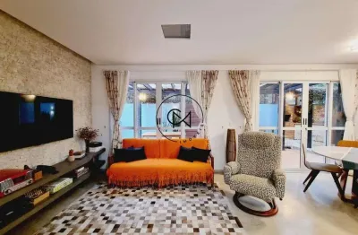 Casa ampla e mobiliada à venda em condomínio fechado – com 3 dormitórios 274 m².