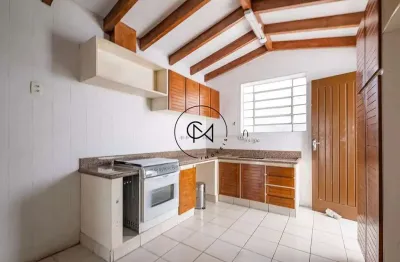 Casa para venda - bairro Sumaré - com 2 dormitórios e 2 vagas. 151m².