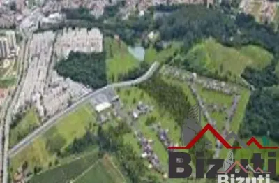 Terreno em condomínio fechado à venda na Avenida Arquimedes, 2, Jardim Guanabara, Jundiaí