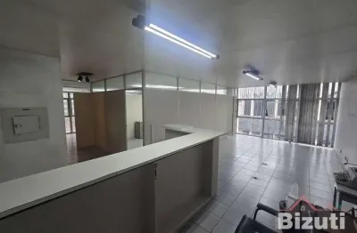 Sala Comercial Ampla à Venda no Centro de Jundiaí – 107 m² | Ed. Antônio Latorre