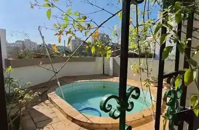 Casa com 4 quartos à venda na Rua Doutor Martins de Oliveira, Jardim Londrina, São Paulo
