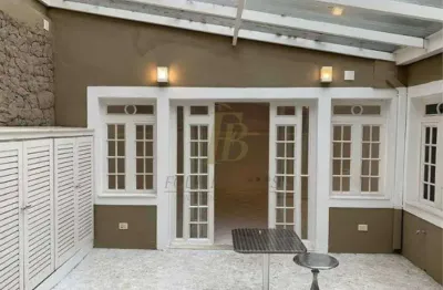 Casa com 2 quartos à venda na Rua Capitão Antônio Rosa, Jardim Paulistano, São Paulo