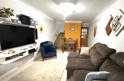 Casa com 2 quartos à venda na Rua Carlos Leite dos Santos, Parque Arariba, São Paulo