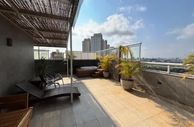 Cobertura pronta para morar em rua tranquila e próxima ao comércio local