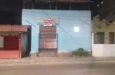 Vendo casa 2/4 com 1 ponto comercial. próximo a upa de periperi