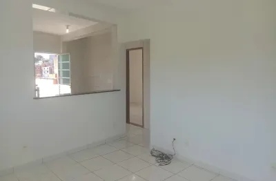 2 apartamentos cabula cabula vii 80 mil cada 2° andar ventilado