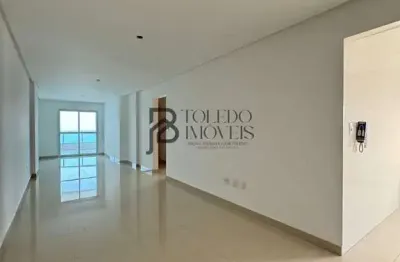 Apartamento frente mar com 3 dormitórios sendo 2 suítes no bairro guilhermina - praia grande