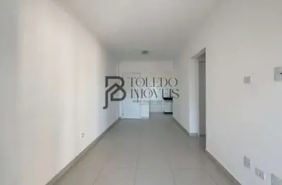 Apartamento de 2 dormitórios sendo 1 suíte no bairro canto do forte - praia grande