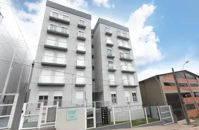 Apartamento novo  com 03 dormitórios com sacada, sala de estar e jantar, cozinha com churrasqueira
