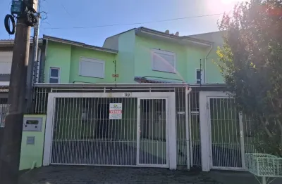 Ótimo sobrado no bela vista com 2 dormitórios e demais dependências lavabo banheiro social, garagem fechada.