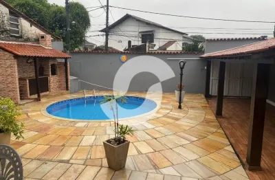 Excelente casa linear com 3 quartos, sendo 2 suítes em itaipú