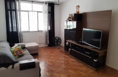 Ótimo apartamento de frente com 2 quartos no fonseca - niterói/rj