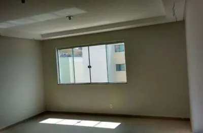 Apartamento na região de ipatinga, bairro cidade nova. cód. a002, duas portas de acesso.