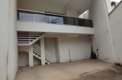 Casa bairro cidade nova. cód. k180. 3 qts/2suíte, 168,55 m², duas sacadas. região de ipatinga