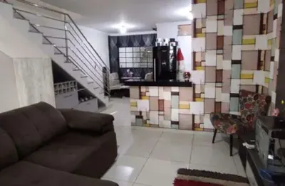 Casa bairro cidade nova. cód. k151. piso em porcelanato, moveis planej. região de ipatinga