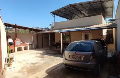 Casa cód. k189, bairro bom pastor, quintal, área gourmet, sist. alarme/câmera. região de ipatinga