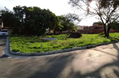 Lote bairro vila ipanema. cód. l058 360 m², 100% plano, registrado. esquina para três ruas.