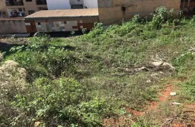 Dois lotes bairro cidade nova, l099, área total 844 m², devidamente registrados. valor 530 mil
