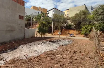 Lote bairro cidade nova, l086. perto da nova escola municipal.  projeto aprovado para uma casa . perto da avenida e atacarejo garcia. região de ipatinga