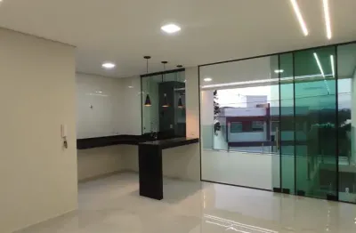 Casa bairro cidade nova. cód. k236, 3 qts/suite, clarabóia, sacada com área gourmet, 2 vgs. região de ipatinga.