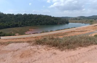 Lote bairro jardins. frente para a lagoa!!! cod. l108. 300 m². repasse financ. próprio. região de ipatinga valor 130 mil + 132 parcelas.