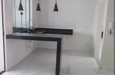 Casa geminada linear bairro ideal cód. k242. 3 qts/suíte, área gourmet, área priv. 150 m². região de ipatinga