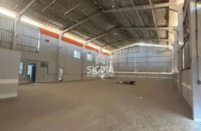 Barracão / Galpão / Depósito com 5 salas para alugar na Rua Abílio Fernandes Bandeira, 70, Novo Cavaleiro, Macaé, 2100 m2 por R$ 38.000