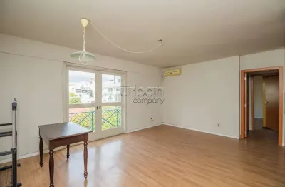 Apartamento com 3 quartos à venda na avenida bagé, 330, petrópolis, porto alegre por r$ 520.000