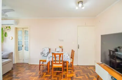 Apartamento com 2 quartos à venda na rua doutor salvador franca, 1070, jardim botânico, porto alegre por r$ 400.000