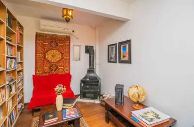 Casa em condomínio fechado com 5 quartos à venda na rua miguel couto, 770, menino deus, porto alegre por r$ 1.490.000