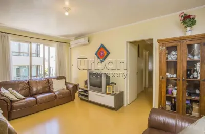 Apartamento com 3 quartos à venda na rua costa, 464, menino deus, porto alegre por r$ 490.000