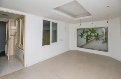 Casa em condomínio fechado com 3 quartos à venda na avenida alvarenga, 709, boa vista, porto alegre por r$ 1.060.000