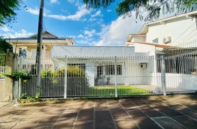 Casa em condomínio fechado com 3 quartos à venda na rua doutor joão simplício alves de carvalho, 45, vila ipiranga, porto alegre por r$ 954.000