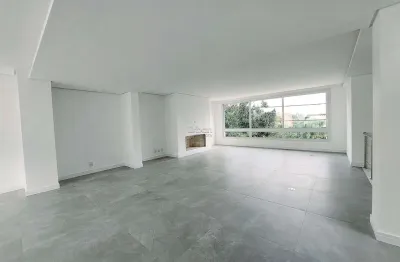 Casa em condomínio fechado com 3 quartos à venda na rua ivo walter kern, 599, hípica, porto alegre por r$ 1.595.000