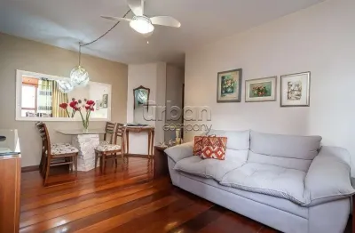 Apartamento com 2 quartos à venda na avenida cristóvão colombo, 3658, higienópolis, porto alegre por r$ 465.780