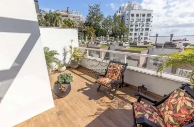 Casa em condomínio fechado com 3 quartos à venda na avenida padre cacique, 1870, praia de belas, porto alegre por r$ 1.900.000