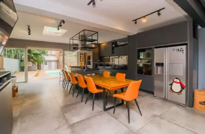 Casa em condomínio fechado com 4 quartos à venda na avenida coronel lucas de oliveira, 204, bela vista, porto alegre por r$ 1.650.000