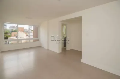 Apartamento com 2 quartos à venda na rua portugal, 584, higienópolis, porto alegre por r$ 890.000