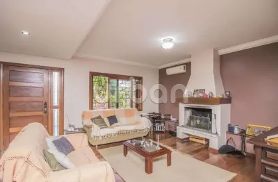 Casa em condomínio fechado com 4 quartos à venda na praça paulo de aragão bozano, 138, vila ipiranga, porto alegre por r$ 1.500.000